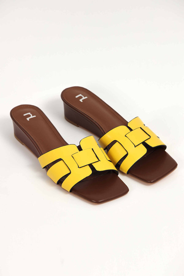 Yellow Chappal-439092902