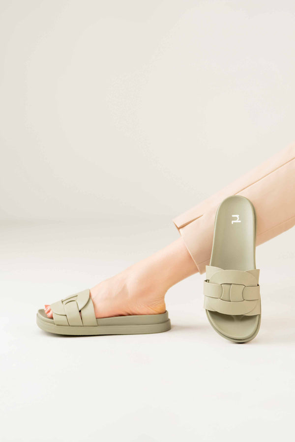 Green Chappal-440532904