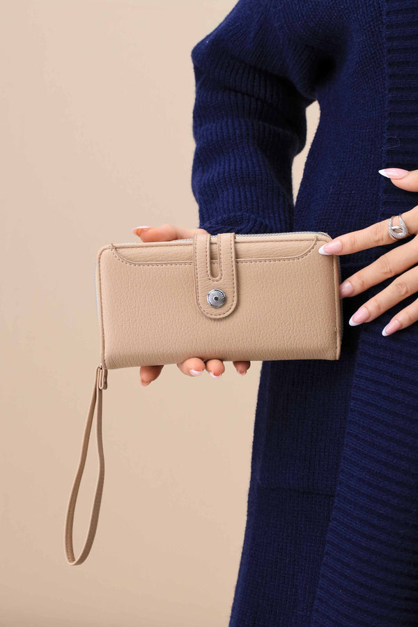 Beige Wallet-441572118