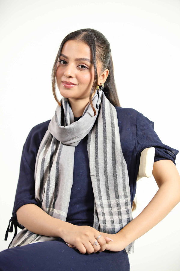 Grey Women Scarf-442762111