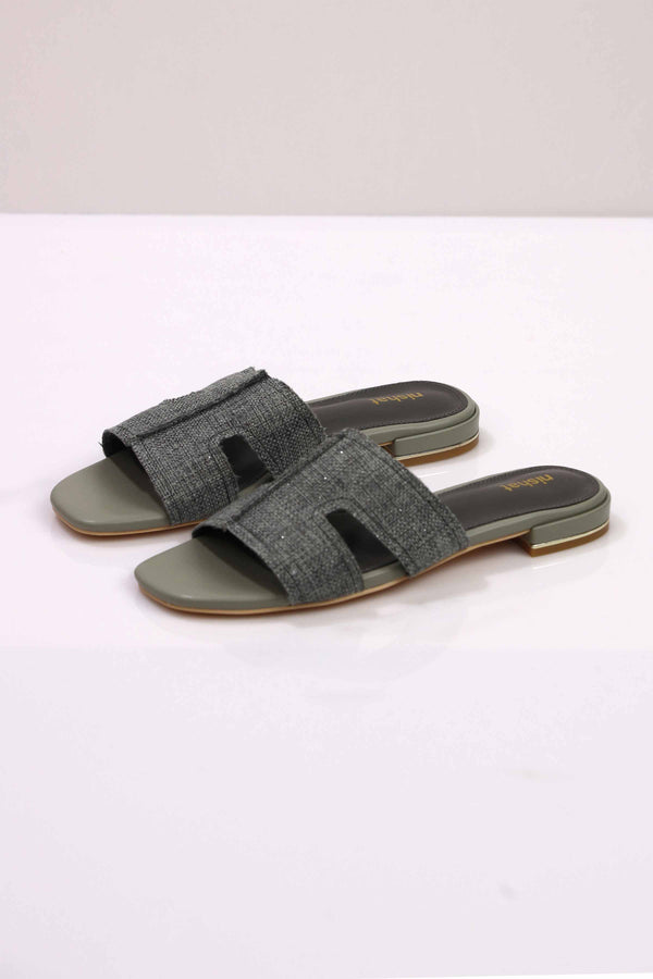 Green Chappal-443072904