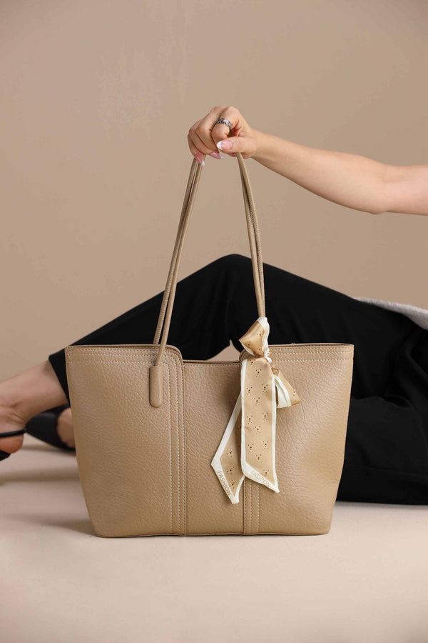 Light Beige Tote Bag-443612118
