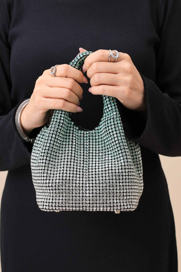 Gradient Green Clutch-444182104