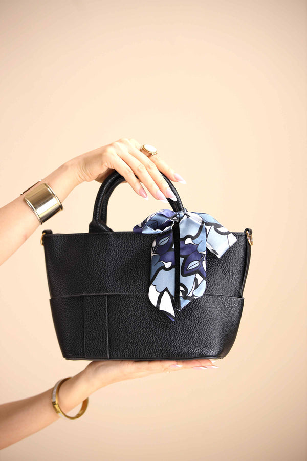 Black Shoulder Bag-444392103