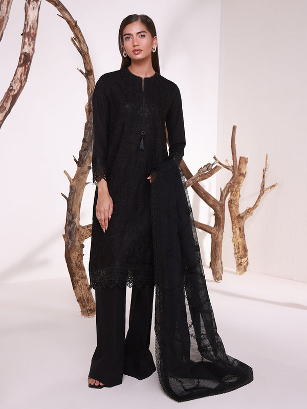 MONOCHROME EMBROIDERED LAWN SUIT