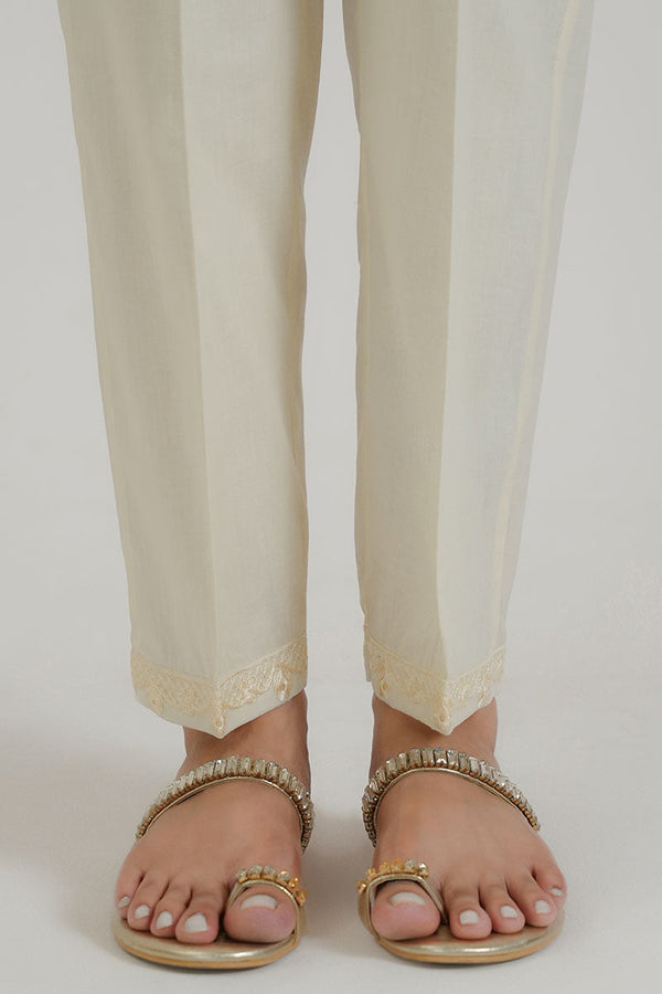 EMBROIDERED FITTED PANTS 3