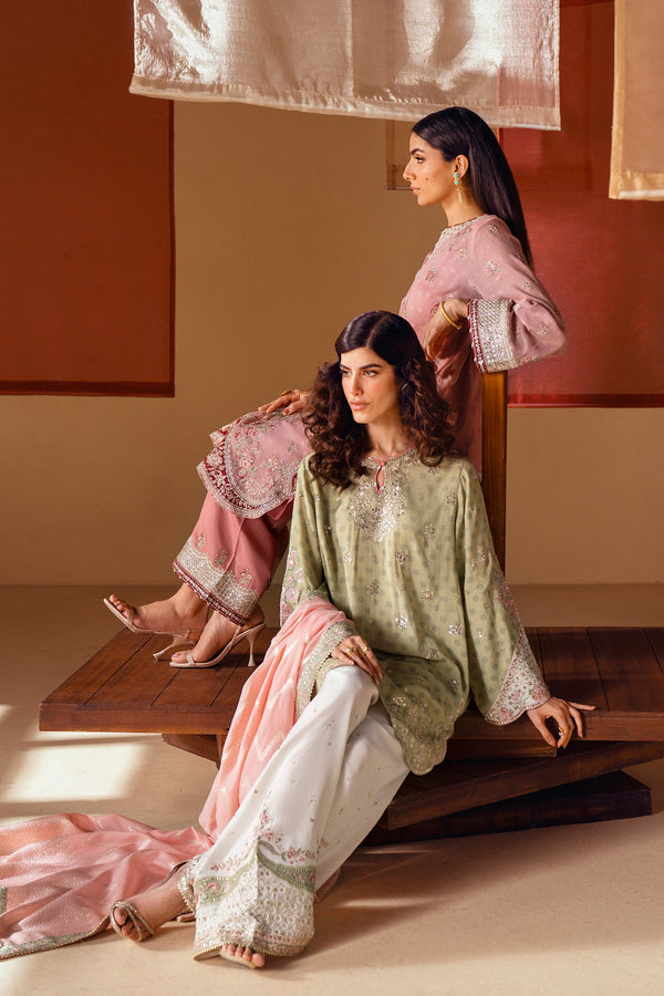 EMBROIDERED SUIT (E0828/104/127)