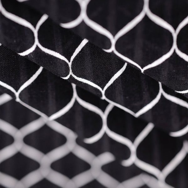 P16-25221-01B – Black Printed Lawn Shirt Fabric