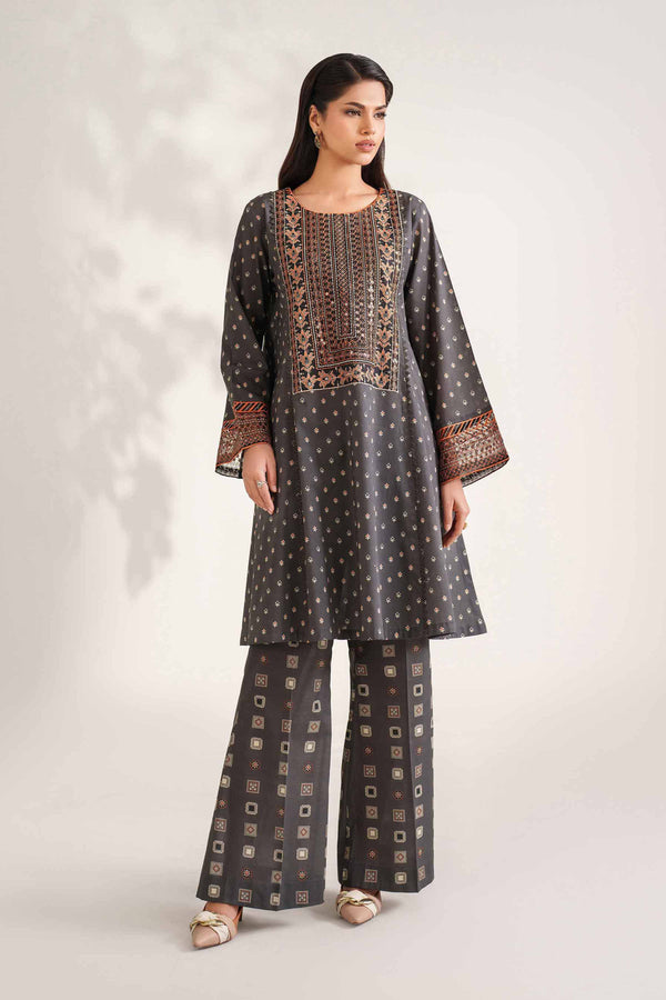 2 Piece - Printed Embroidered Suit - 42502355