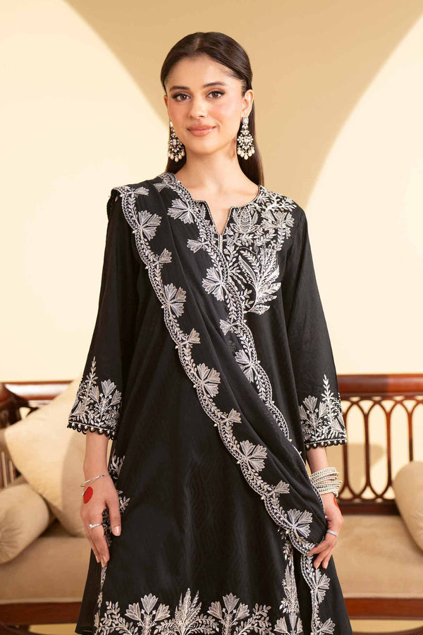 3 Piece - Embroidered Suit - 42519136