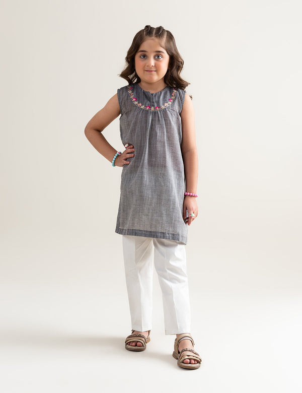 STYLISED EMBROIDERED TOP