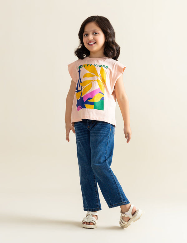 PRETTY VIBES PRINTED T-SHIRT