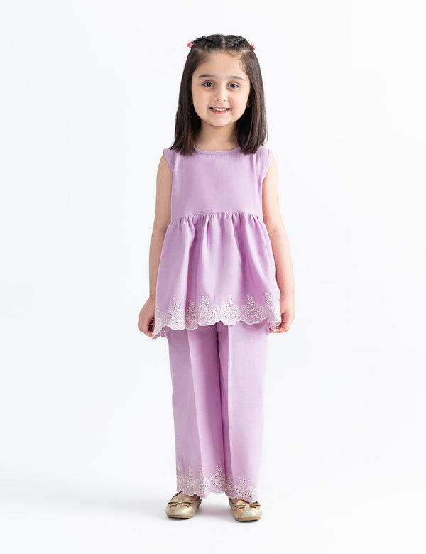 SLEEVELESS EMBROIDERED HEM DRESS