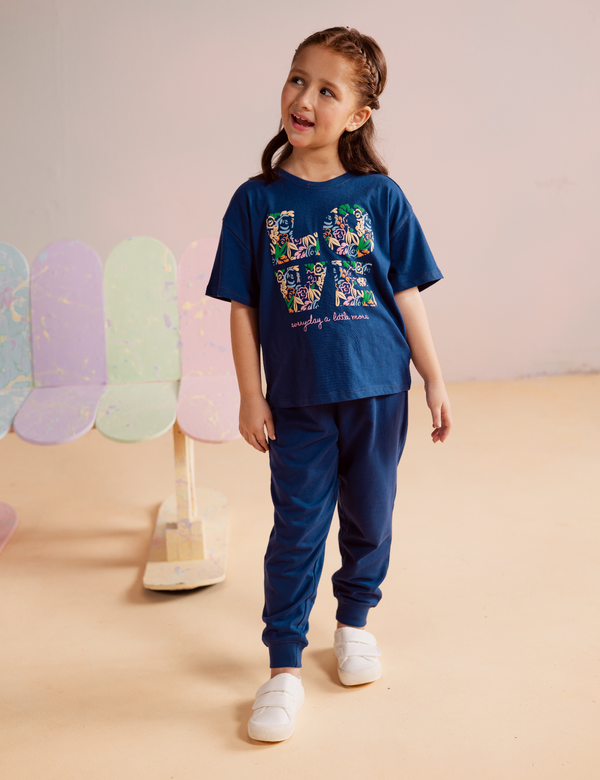 2 PIECE LOVE PRINTED SUIT