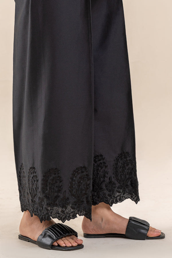 EMBROIDERED CULOTTE PANTS