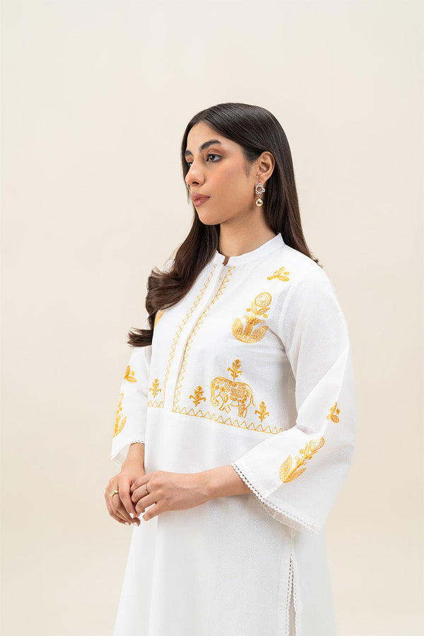 2 PIECE EMBROIDERED LAWN SUIT (PRET)