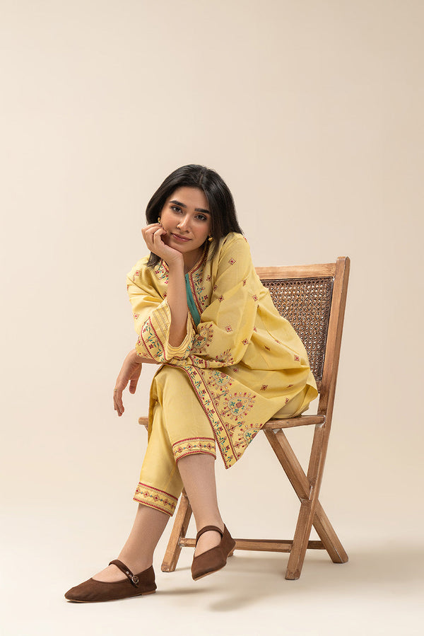 2 PIECE EMBROIDERED CHAMBRAY SUIT(PRET)