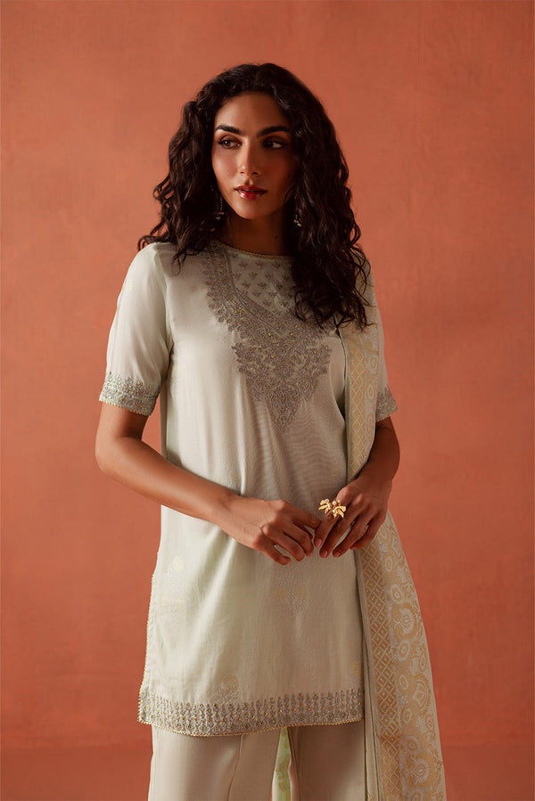 3 PIECE EMBROIDERED LUREX JACQUARAD  SUIT-SERENE GLAM (UNSTITCHED)