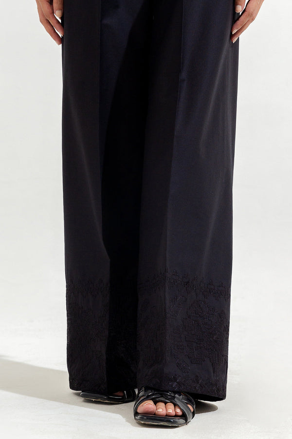 EMBROIDERED SLACK PANTS