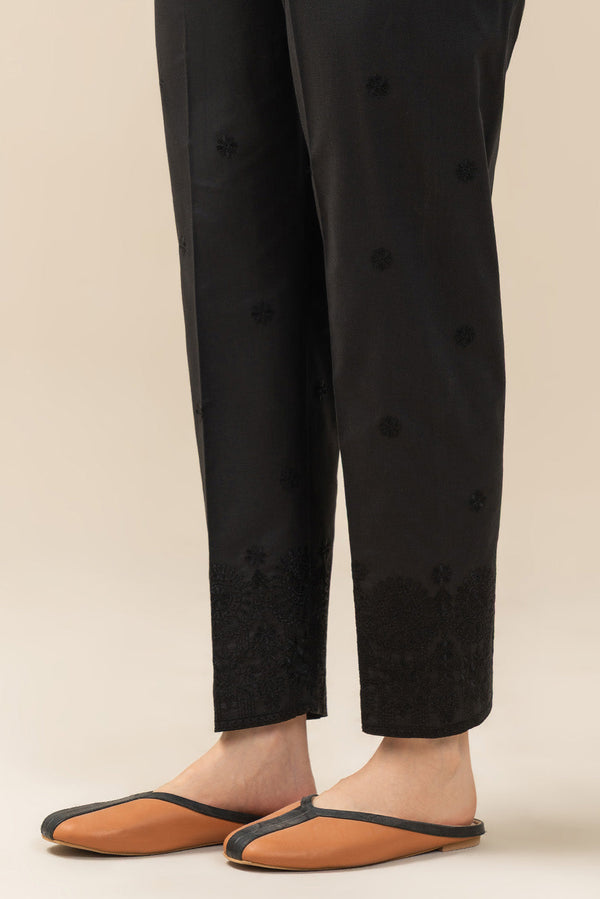 EMBROIDERED STRAIGHT PANTS