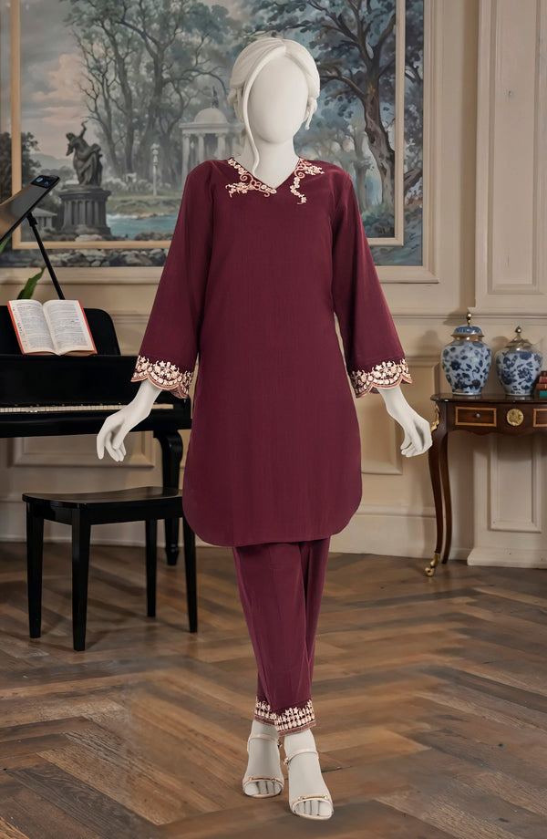 EMBROIDERED CROSS HATCH STITCHED 2 PIECE