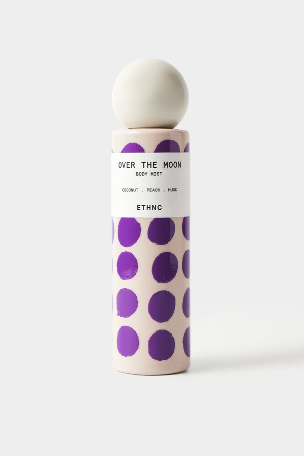 OVER THE MOON (E0038/112/999)