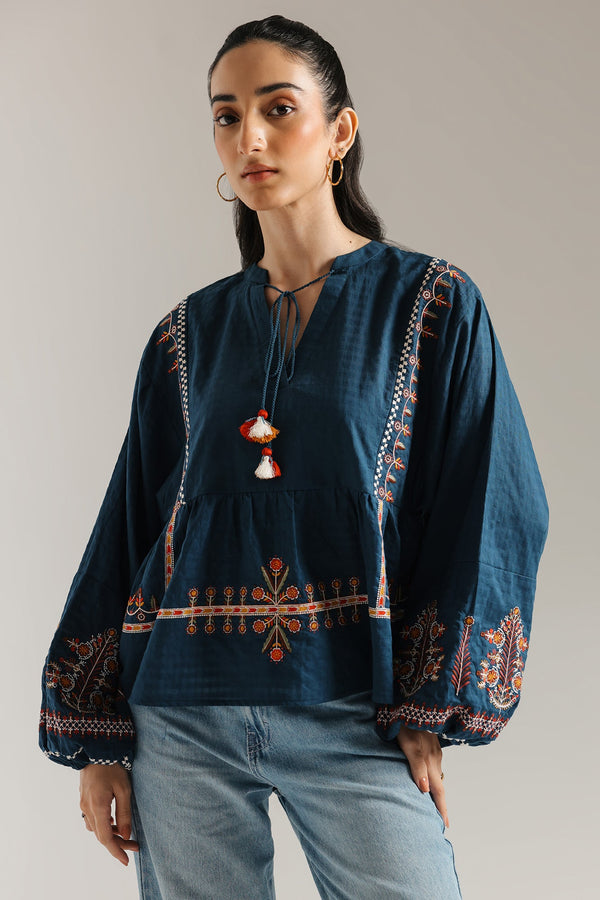 EMBROIDERED TOP (E0548/101/622)