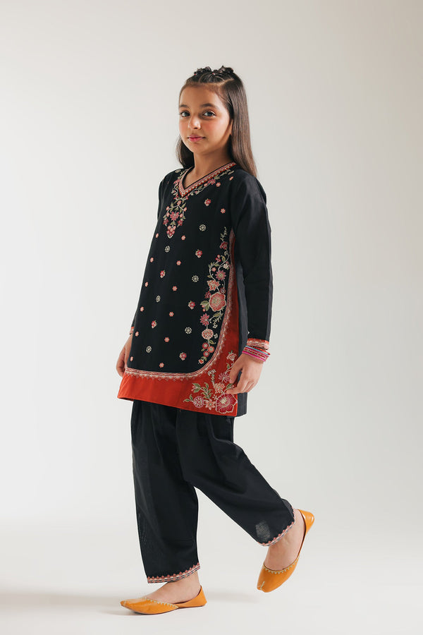 EMBROIDERED SUIT (E0701/404/902 E0701/304/902)