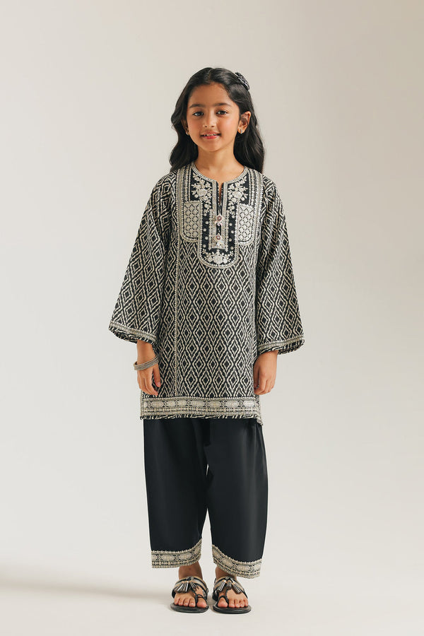 EMBROIDERED SUIT (E0861/404/902 E0861/304/902)