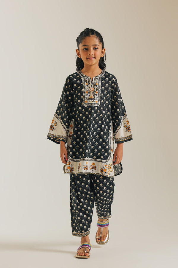 EMBROIDERED SUIT (E1031/402/902 E1031/302/902)