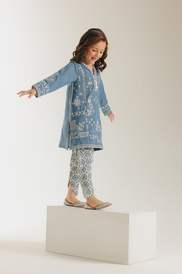 EMBROIDERED SUIT (E1364/402/628 E1364/302/628)