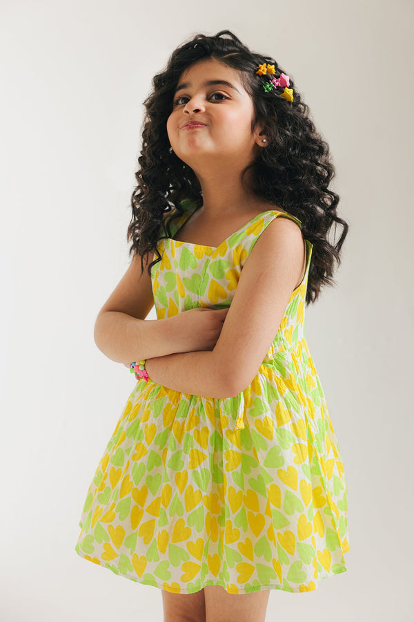 DRESS (E1679/301/001)