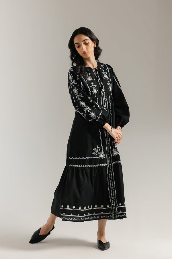 DRESS (E2281/108/902)