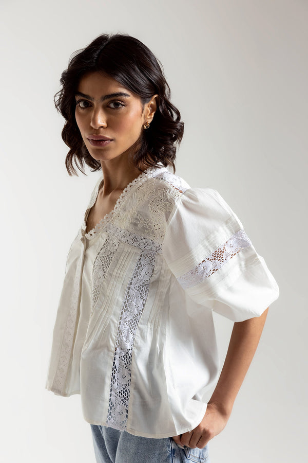 EMBROIDERED TOP (E2411/108/001)