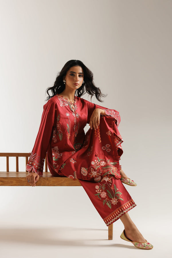 EMBROIDERED SUIT (E3472/103/405)