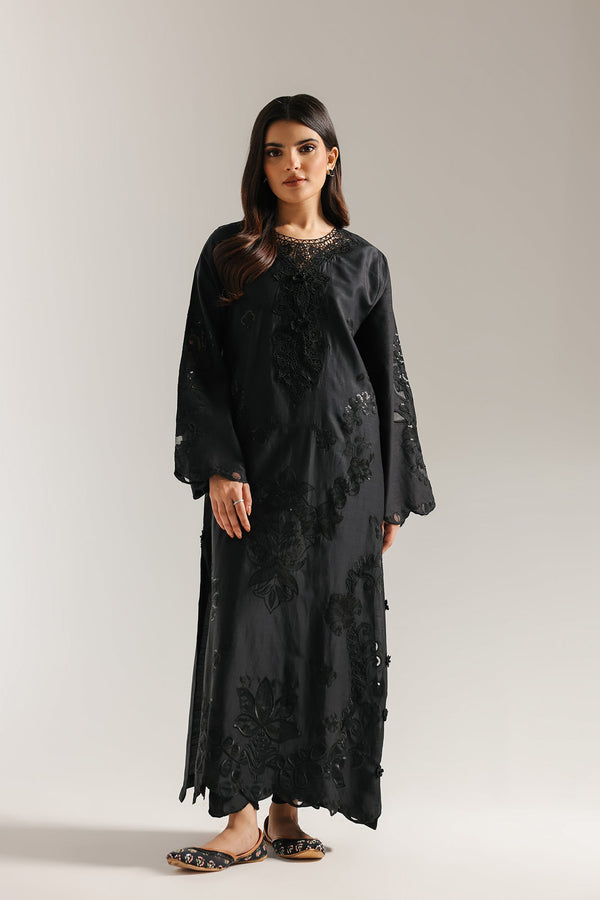 EMBROIDERED SUIT (E3515/103/901)