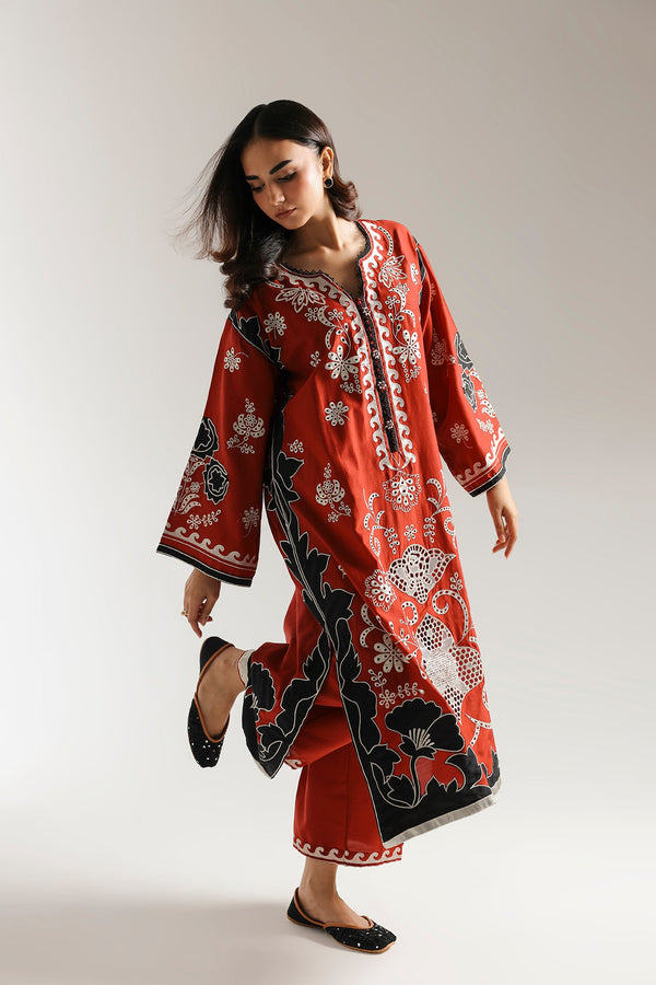 EMBROIDERED SUIT (E3520/103/416)