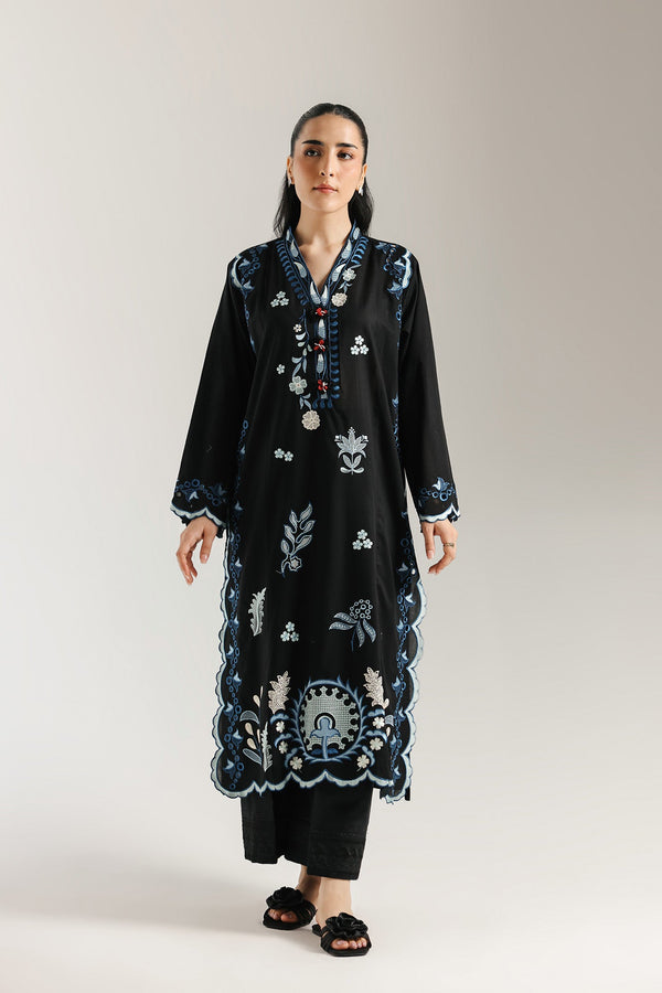 EMBROIDERED SHIRT (E6232/102/902)