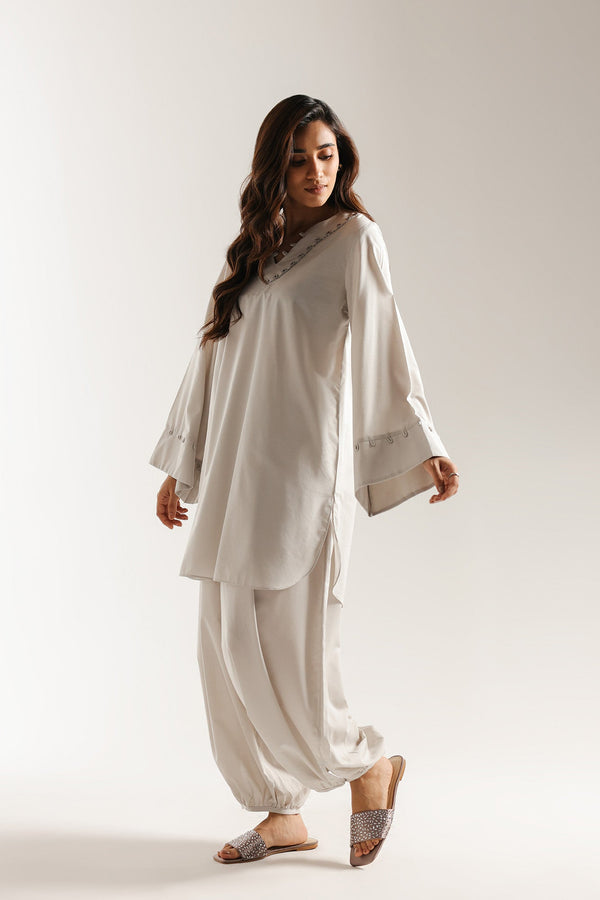 SOLID SUIT (E6734/102/913)