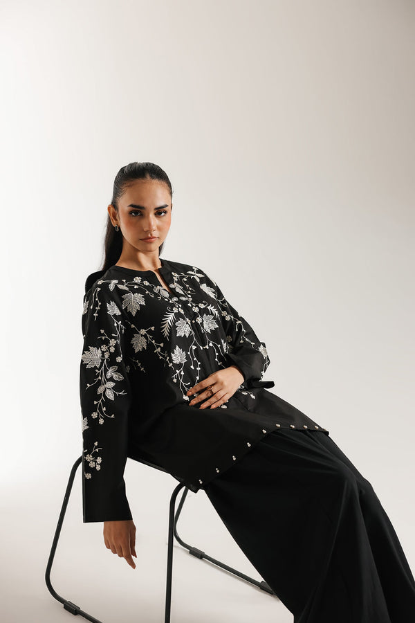 EMBROIDERED SHIRT (E6968/102/901)