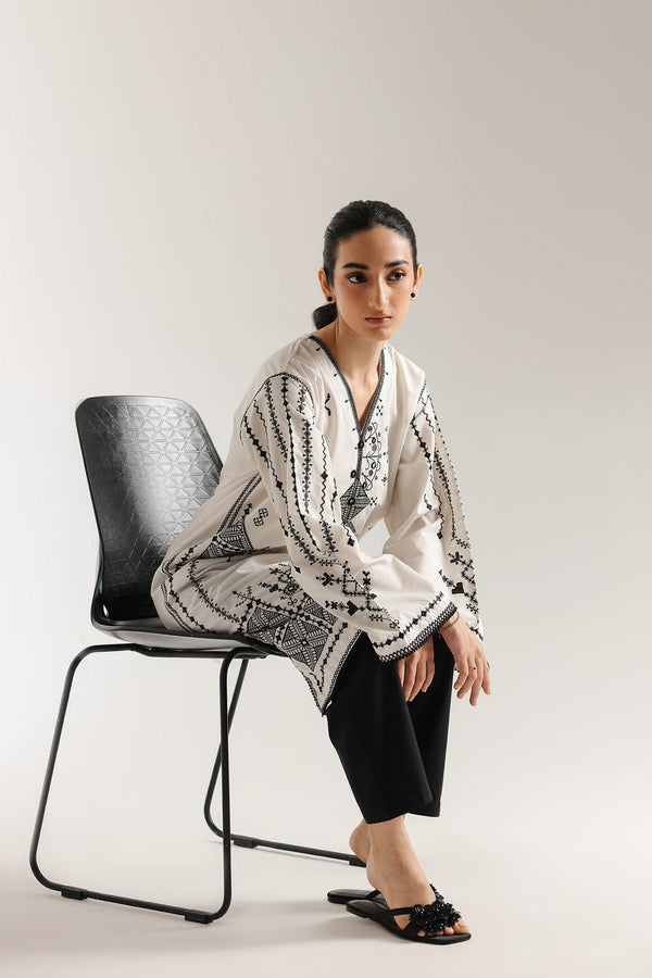 EMBROIDERED SHIRT (E6969/102/001)