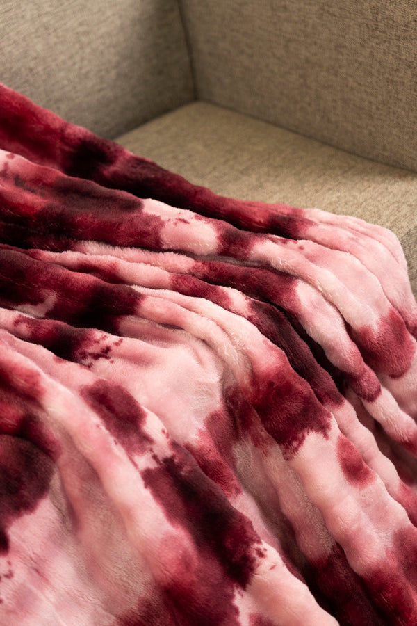 HOME | FLEECE BLANKET