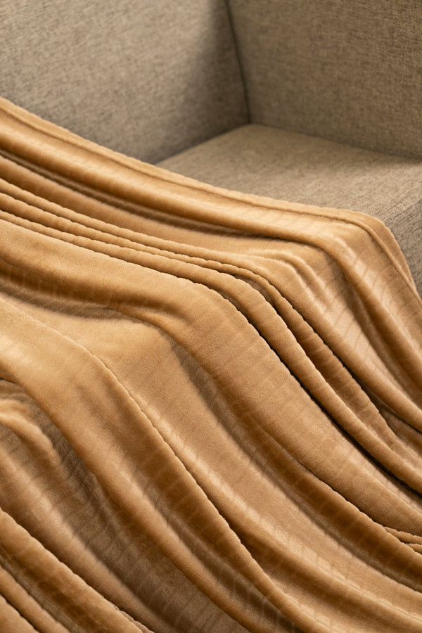 HOME | FLEECE BLANKET