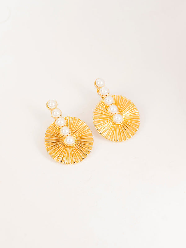 Pleated Pearl Earrings