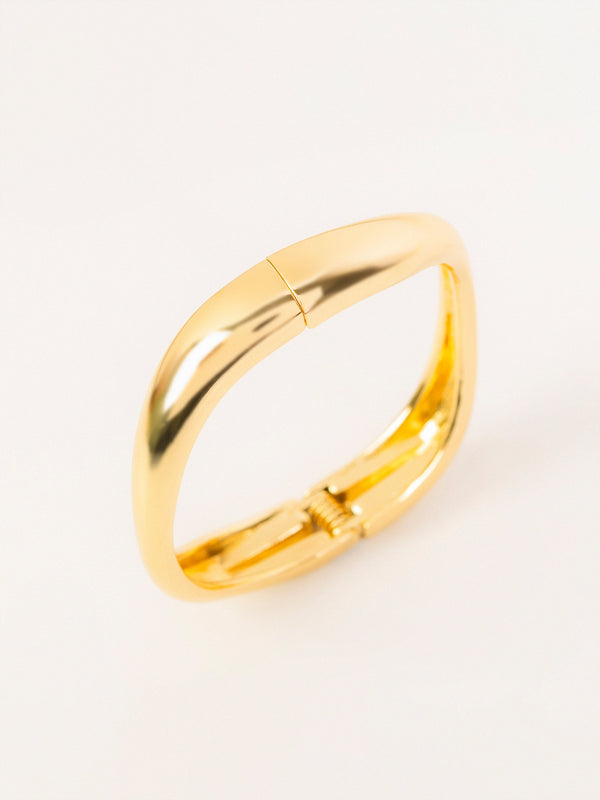 Solid Sleek Bracelet