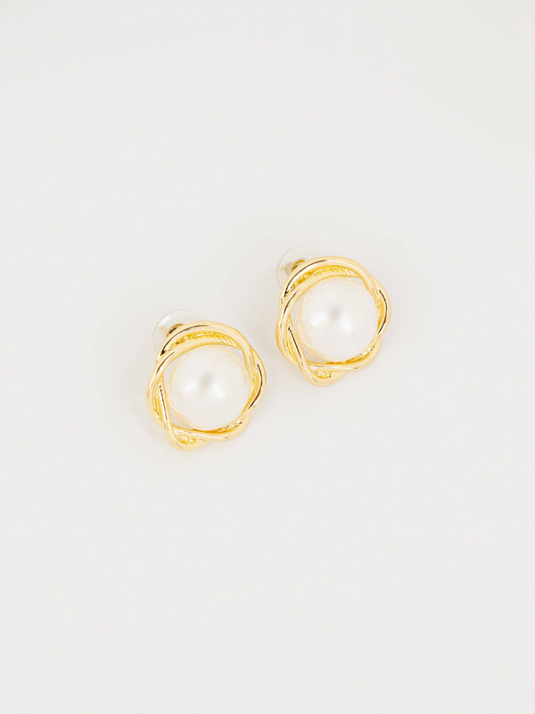 Floral Pearl stud Earrings