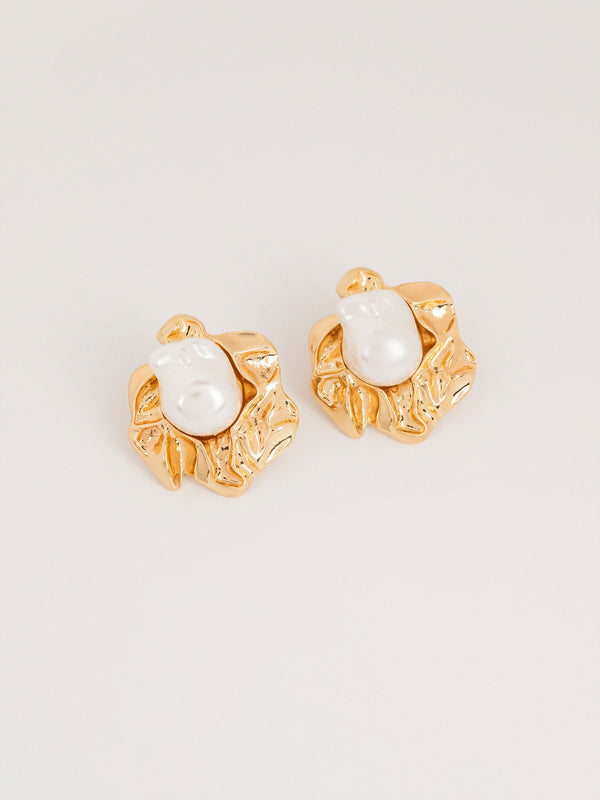 Floral Pearl Earrings