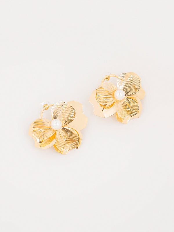 Floral Pearl Earrings