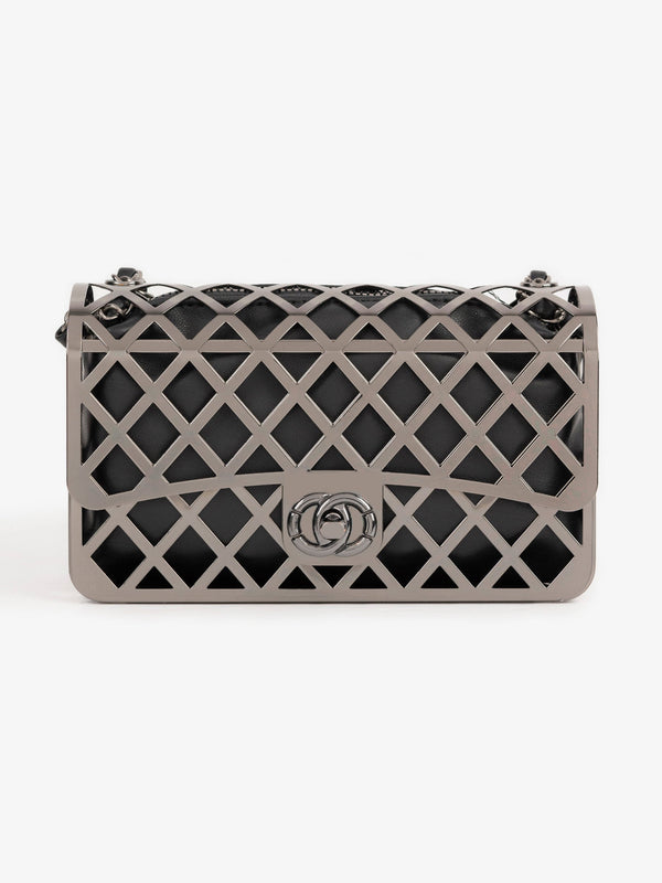 Geometric Metallic Clutch