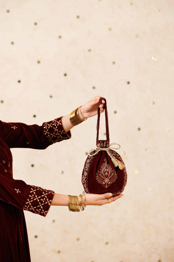 Embroidered Pouch - KFW25-147